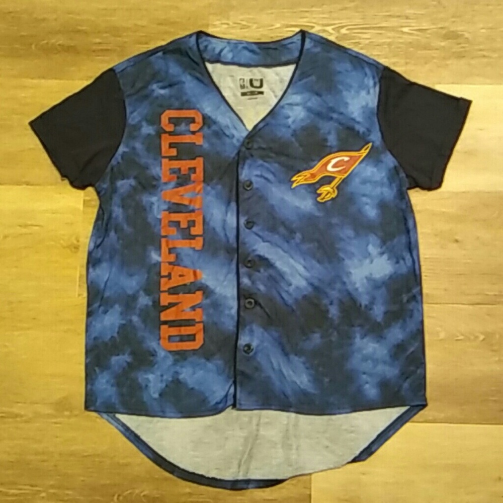 NBA UNK Cleveland Cavaliers Button Up Shirt